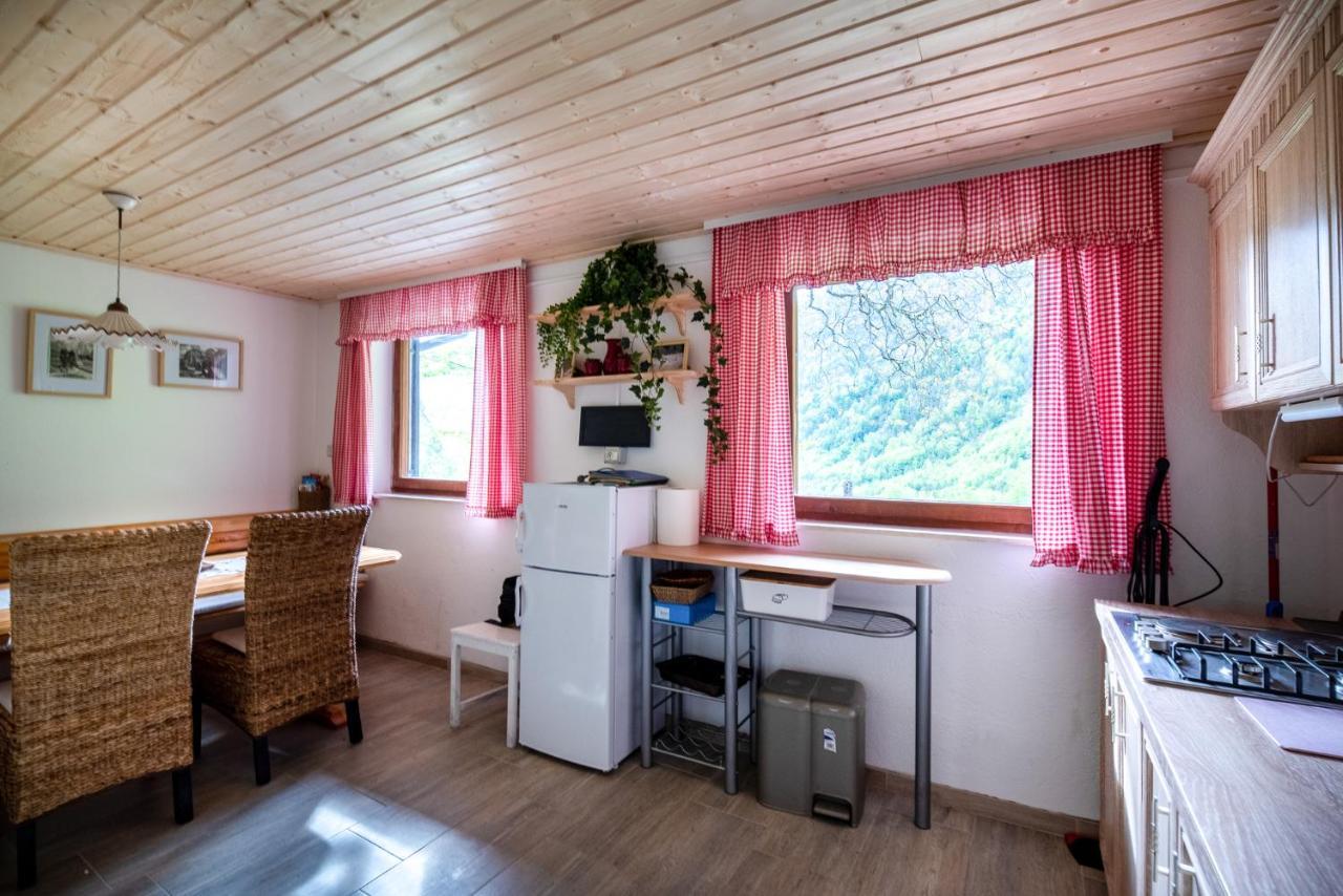Alpine House Antonia Villa Trenta Exteriör bild